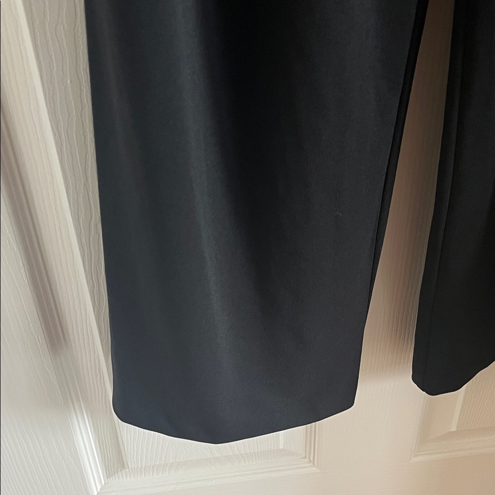 Tahari ASL Twist Neck Classic Black Sleeveless Jumpsuit NEW - Picture 6 of 10